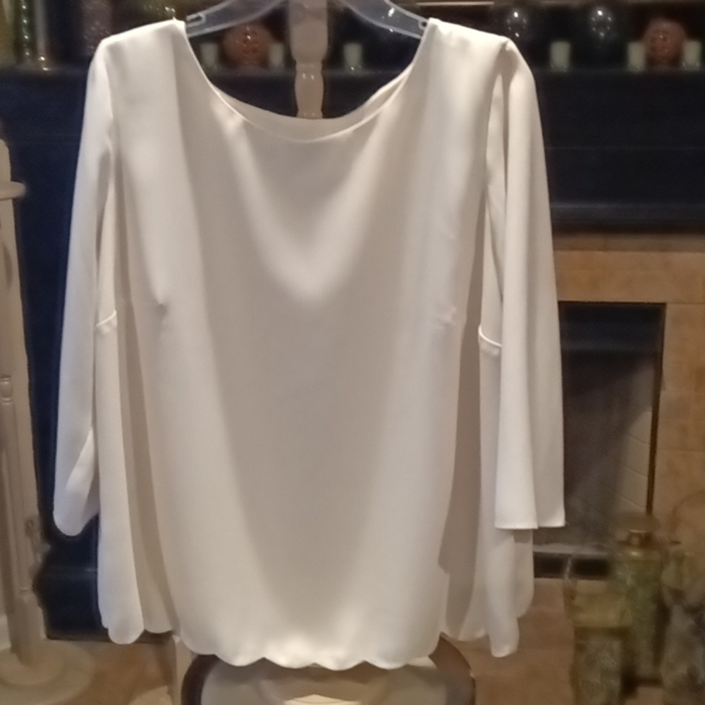 FINAL PRICE TALBOTS ivory 3/4 sleeve blouse w scalloped hem & flap in rear 1X - Picture 2 of 13